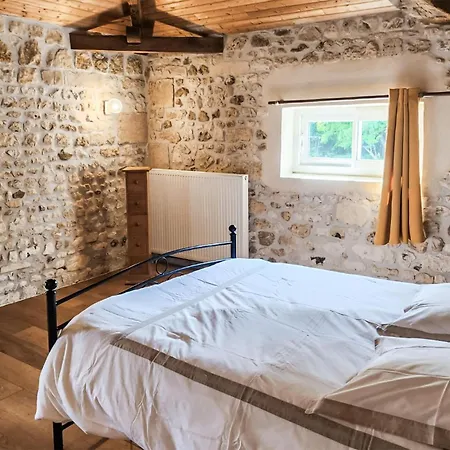 Nyaraló Charmante Maison Avec Piscine *